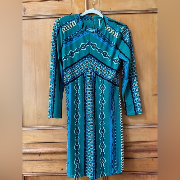 Free People Stella dress in Green - Picture 2 of 6